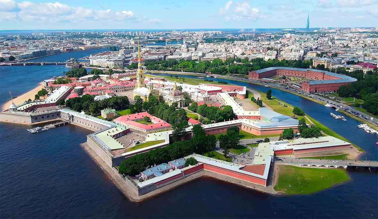 Речной круиз из Санкт-Петербурга